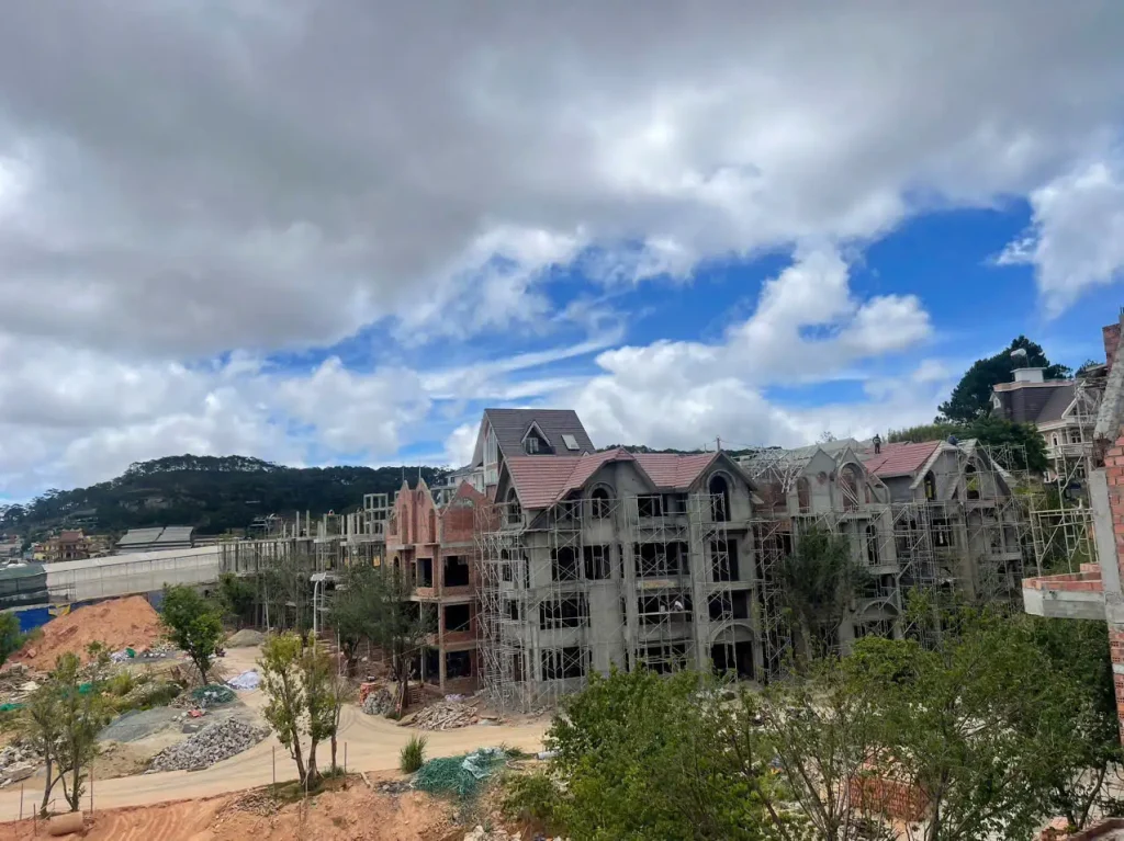 Tiến độ dự án La Cerise Dalat Villas (1) Tiến độ dự án La Cerise Dalat Villas (1)