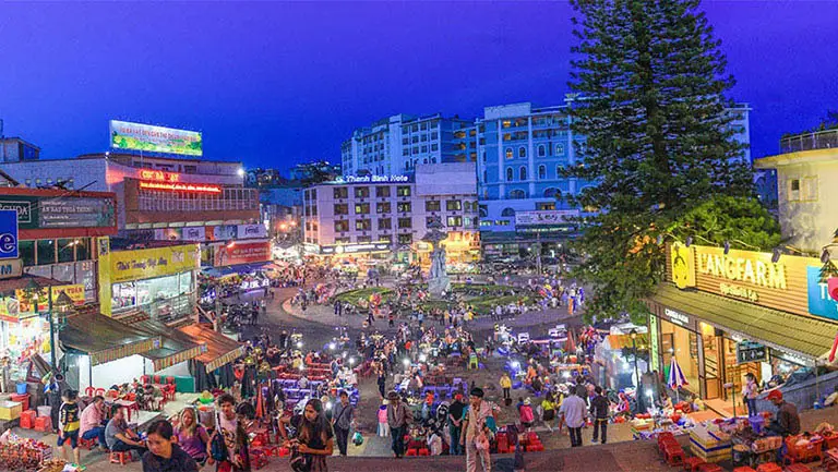 cho dem da lat cho dem da lat