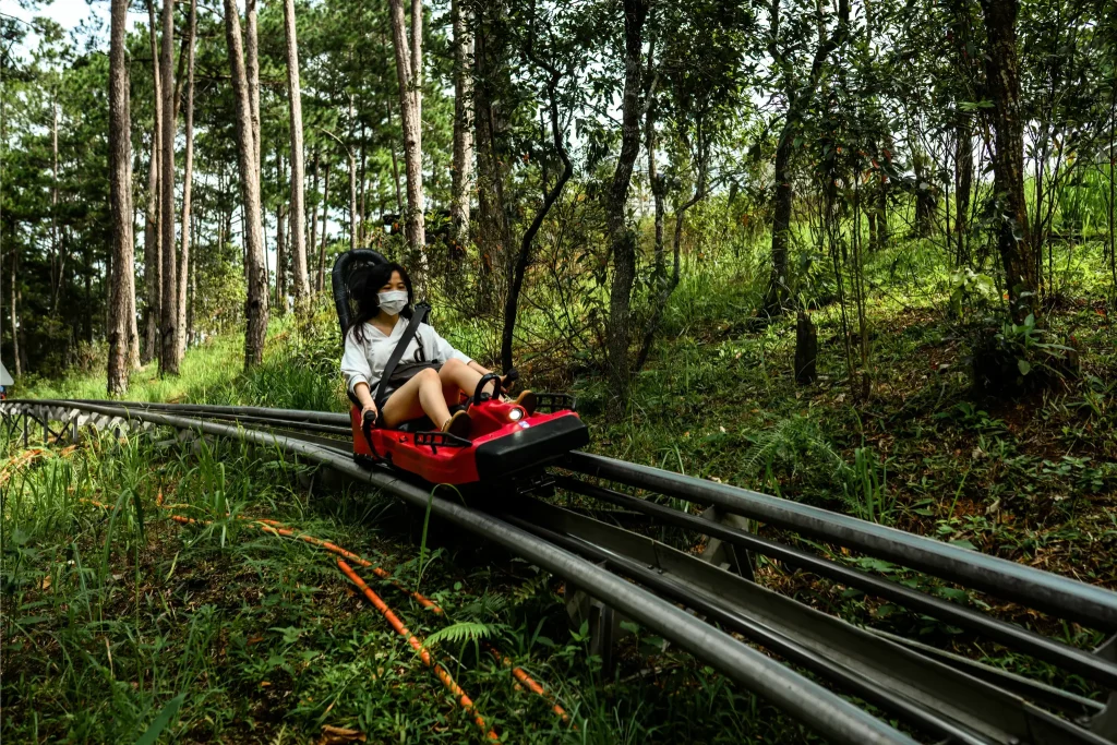 Xe trượt Alpine Coaster